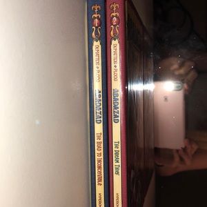 Abadazad Book Bundle of 2